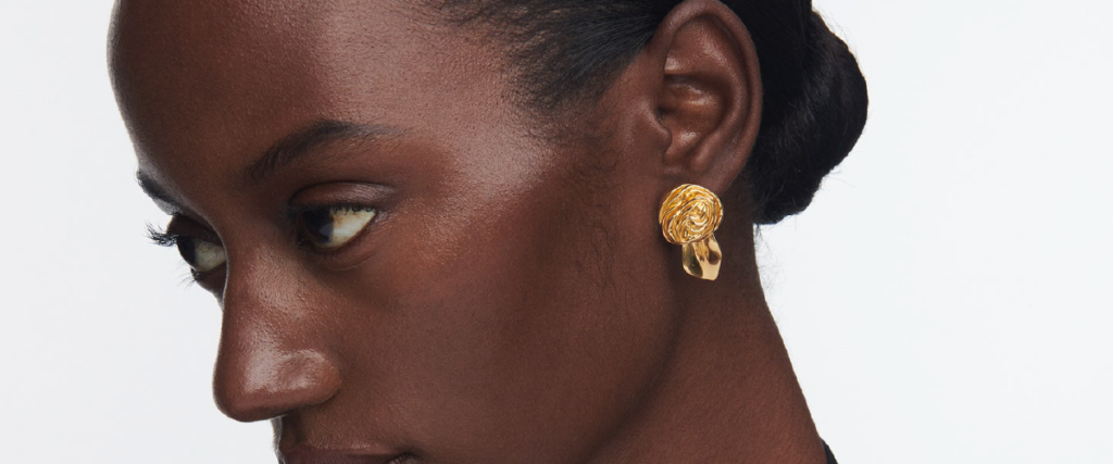 metais de cada cartela de cores: dourado